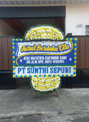 Papan Bunga Duka di Bajo